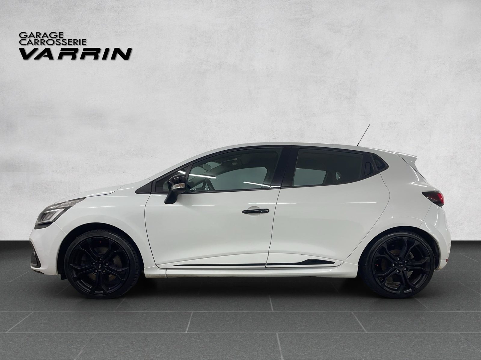 RENAULT Clio Sport 1.6 T RS 200 S/S, Benzin, Occasion / Gebraucht, Automat - 3