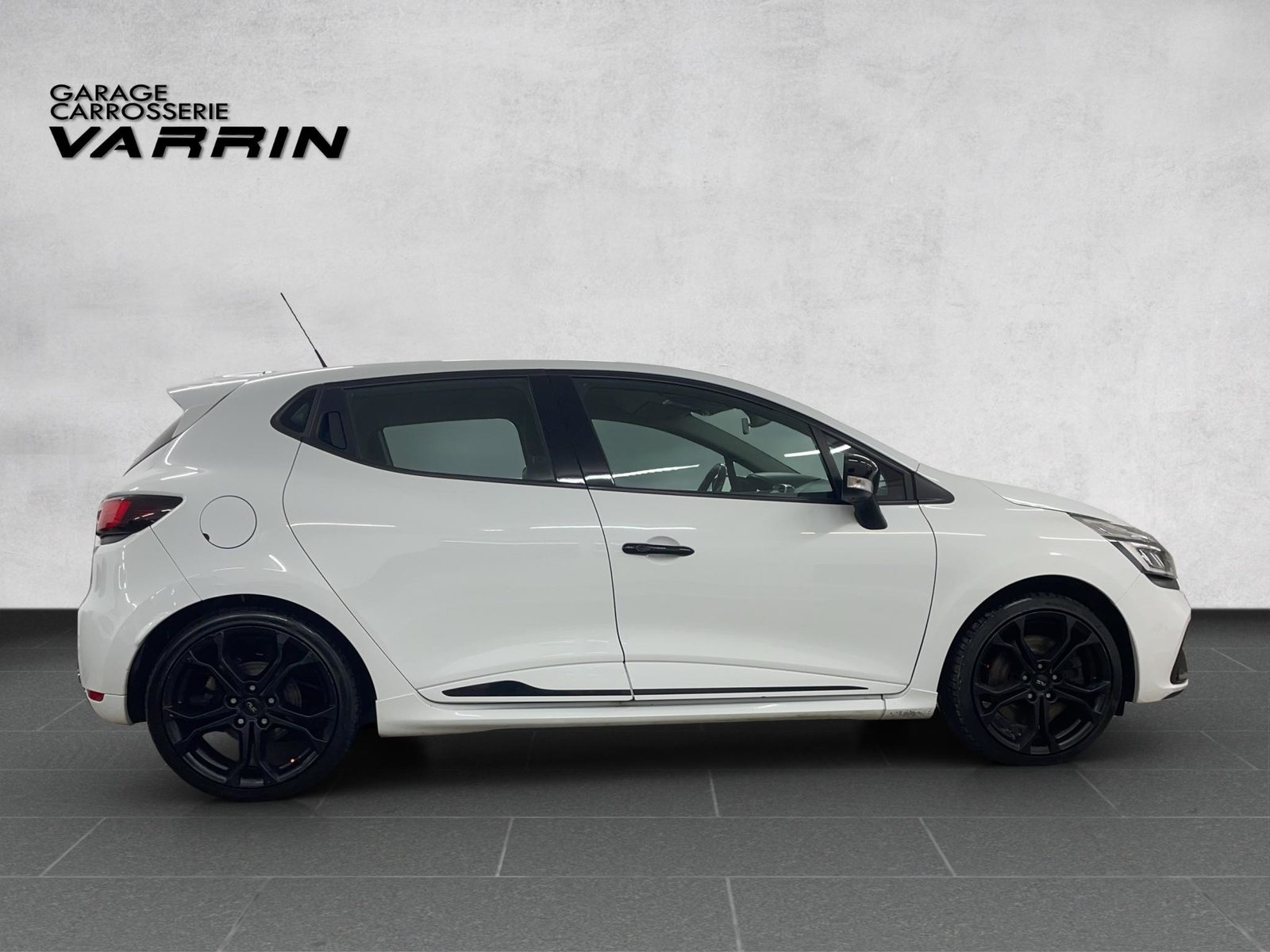 RENAULT Clio Sport 1.6 T RS 200 S/S, Benzin, Occasion / Gebraucht, Automat - 7