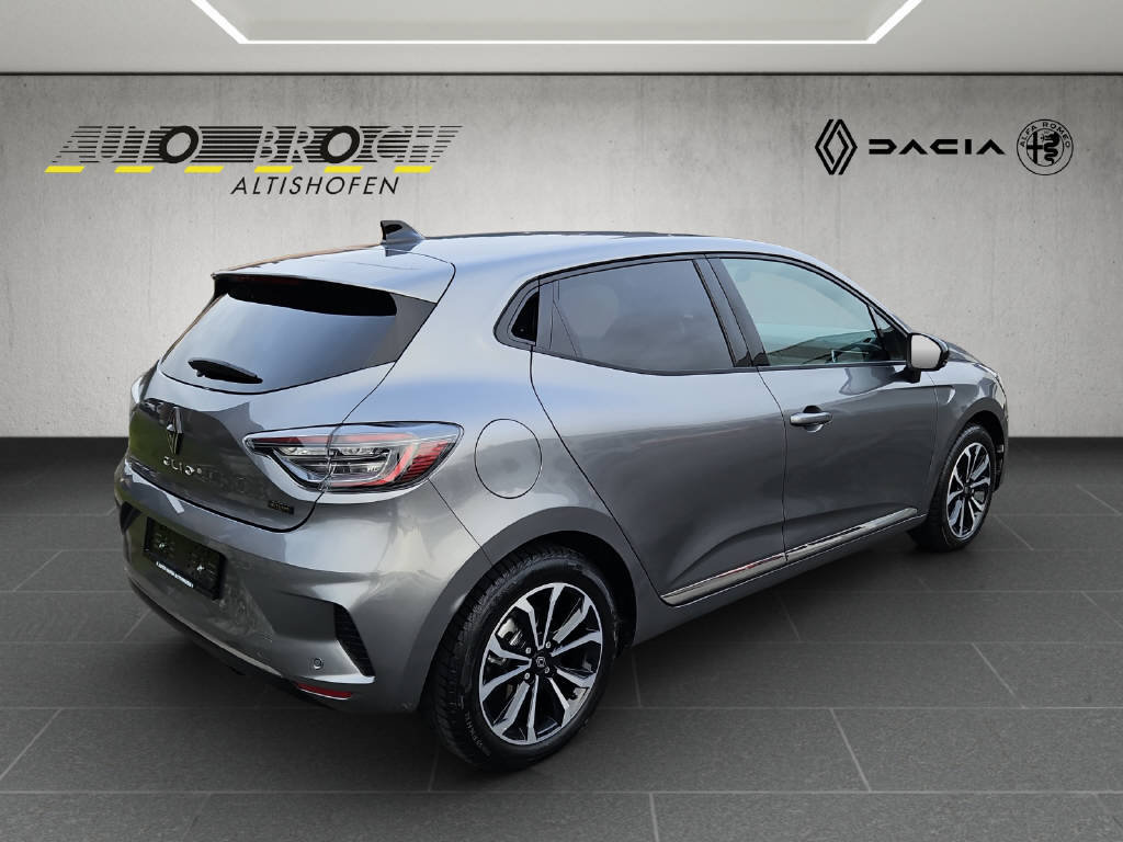 RENAULT Clio 1.6 E-Tech techno Full Hybrid, Full-Hybrid Petrol/Electric, Second hand / Used, Automatic - 4