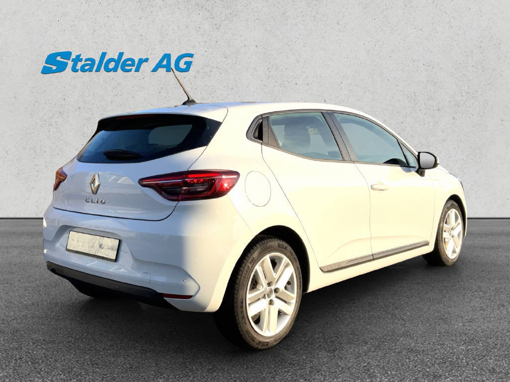 RENAULT Clio 1.0 TCe Zen, Petrol, Second hand / Used, Manual - 6