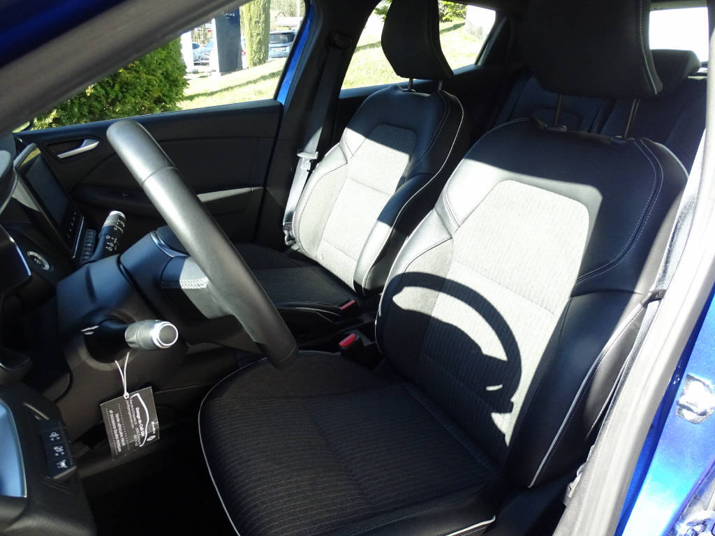 RENAULT Clio 1.6 E-Tech Intens, Full-Hybrid Petrol/Electric, Second hand / Used, Automatic - 5