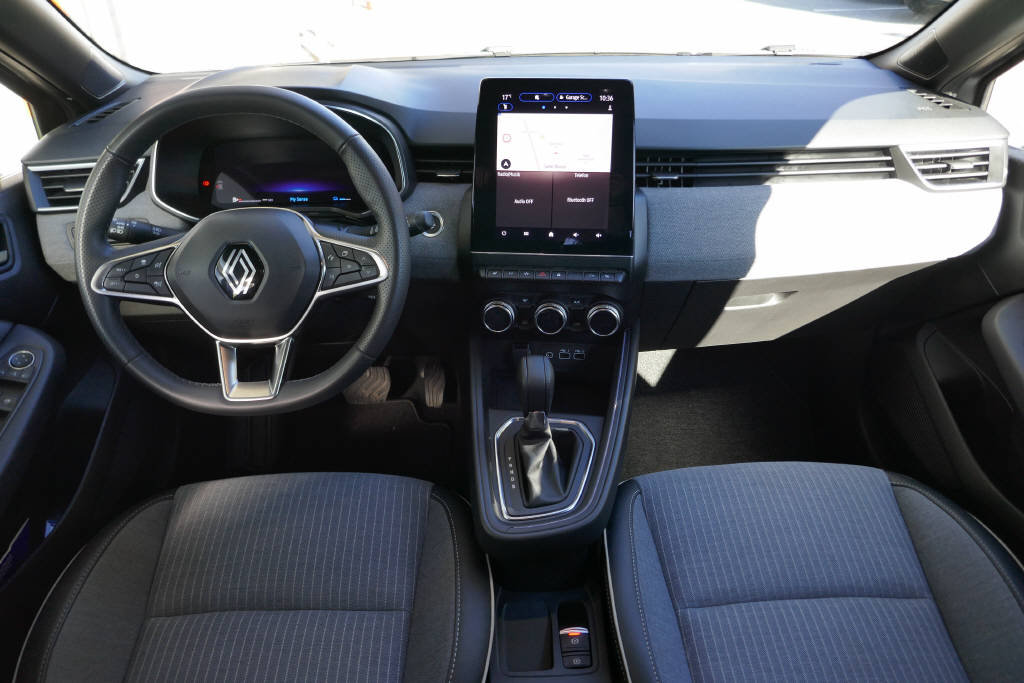 RENAULT Clio 1.6 E-Tech techno Automat 145PS, Voll-Hybrid Benzin/Elektro, Occasion / Gebraucht, Automatik - 5