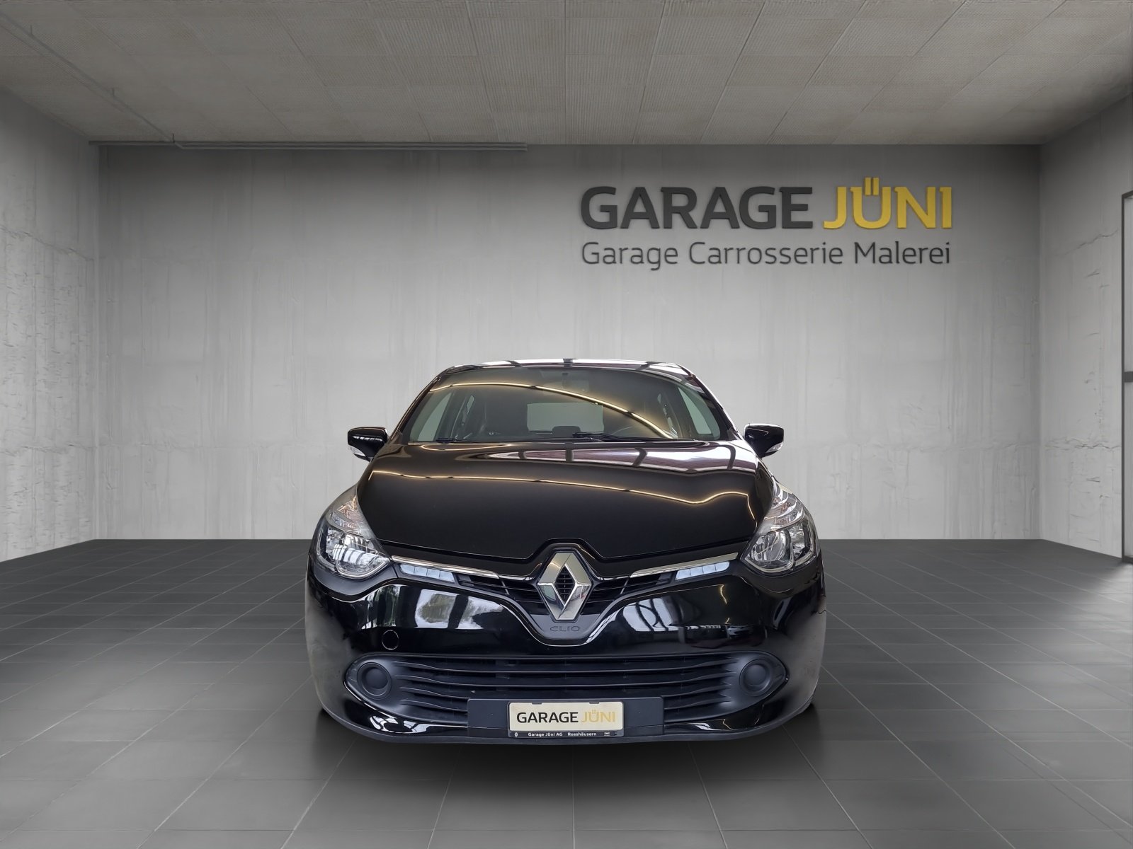 RENAULT Clio 0.9 Expression, Petrol, Second hand / Used, Manual - 5