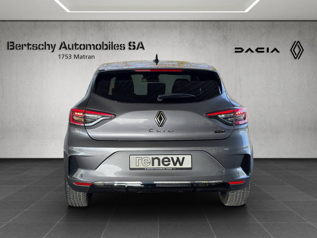 RENAULT Clio 1.6 E-Tech techno, Full-Hybrid Petrol/Electric, Second hand / Used, Automatic - 4