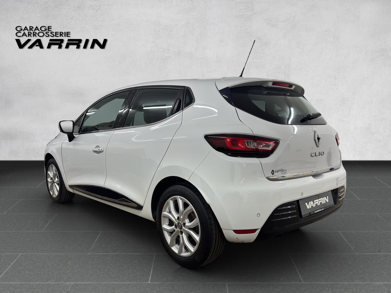RENAULT Clio 1.2 TCe 120 Intens S/S, Benzin, Occasion / Gebraucht, Handschaltung - 4