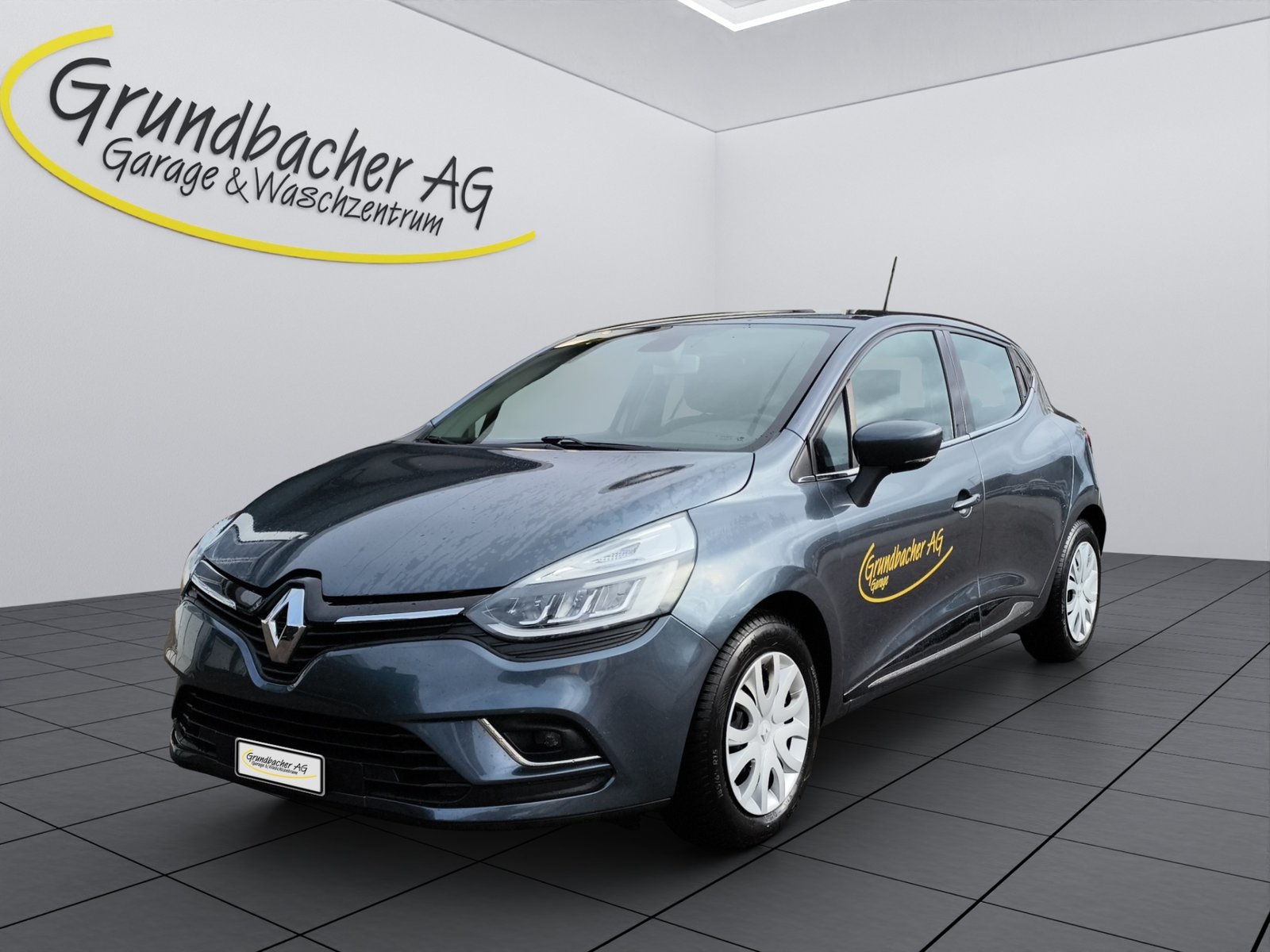 RENAULT Clio 0.9 TCe Intens S/S