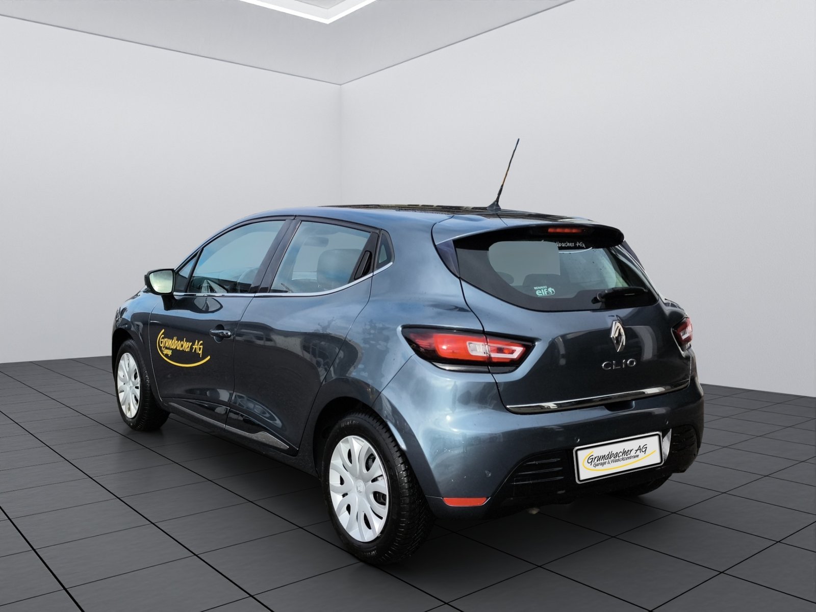 RENAULT Clio 0.9 TCe Intens S/S, Essence, Occasion / Utilisé, Manuelle - 5