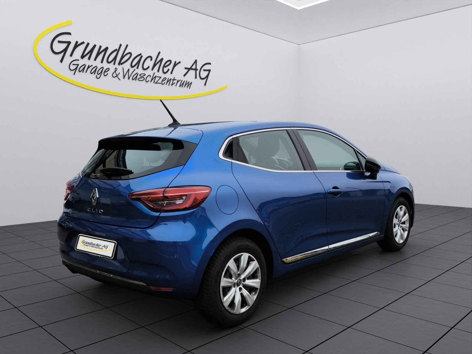 RENAULT Clio 1.0 TCe 100 Intens, Benzin, Occasion / Gebraucht, Handschaltung - 7