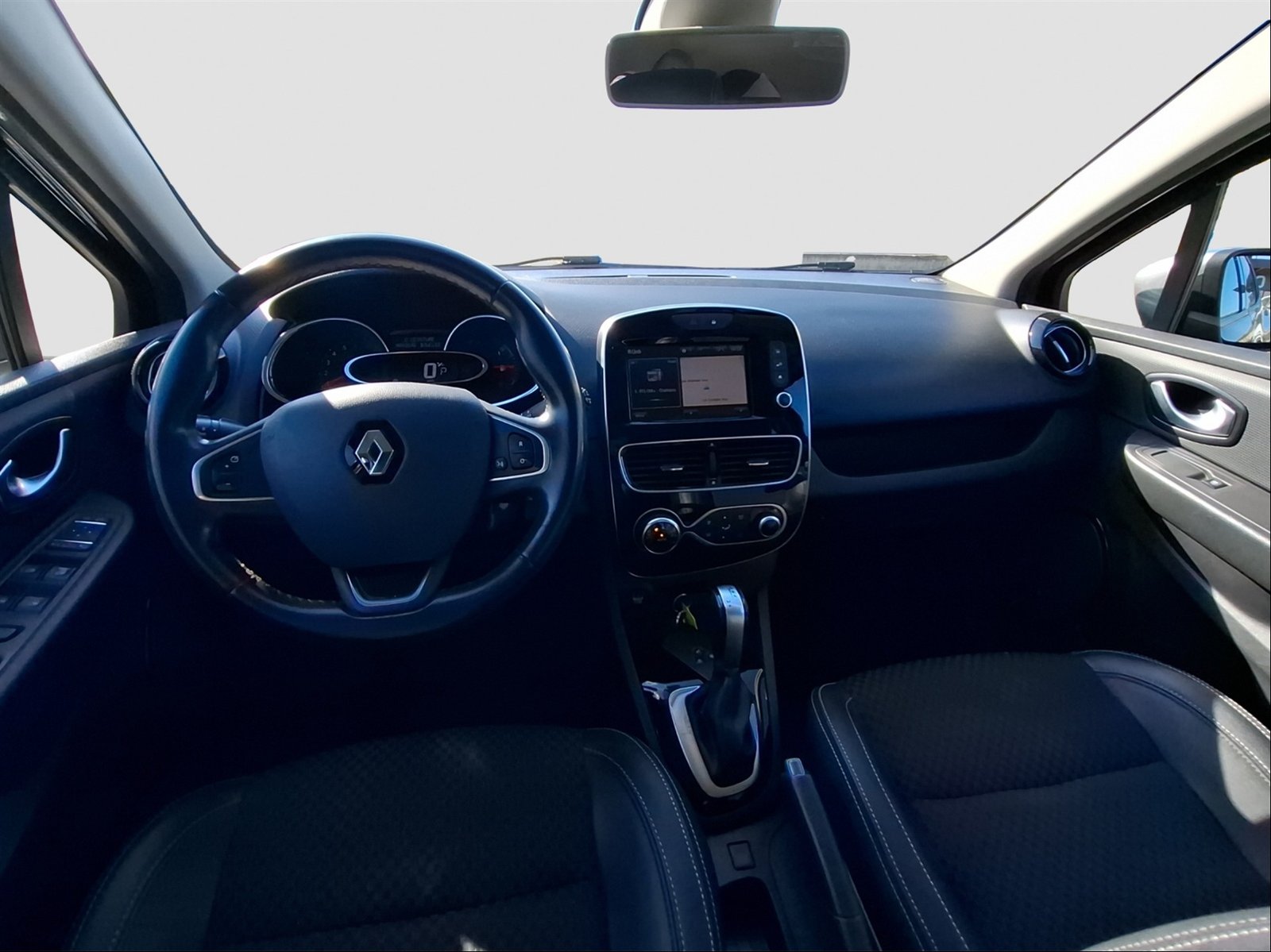 RENAULT Clio 1.2 TCe 120 GT Line S/S, Petrol, Second hand / Used, Automatic - 7