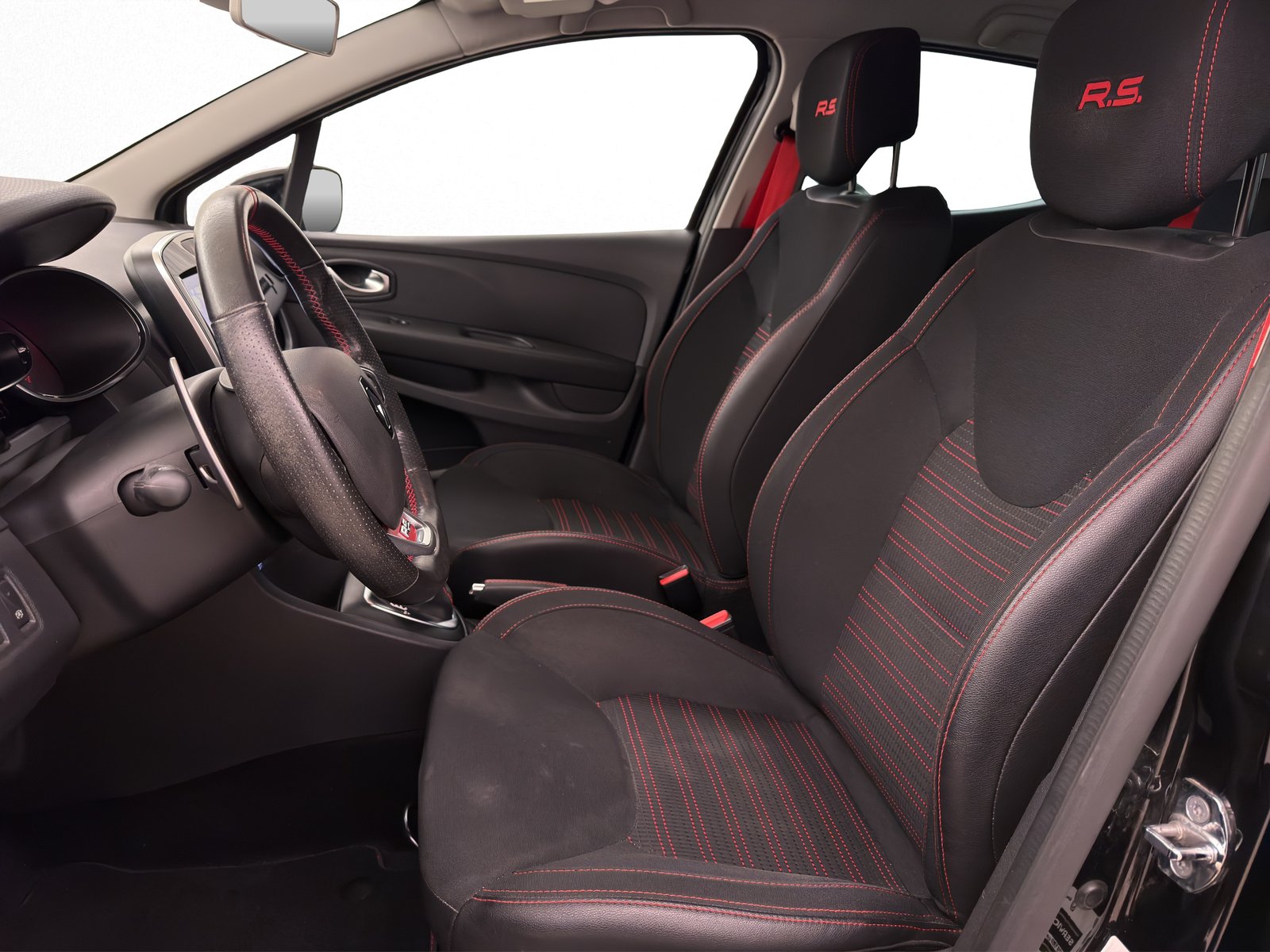 RENAULT Clio Sport 1.6 T RS 220PS Trophy, Essence, Occasion / Utilisé, Automatique - 7