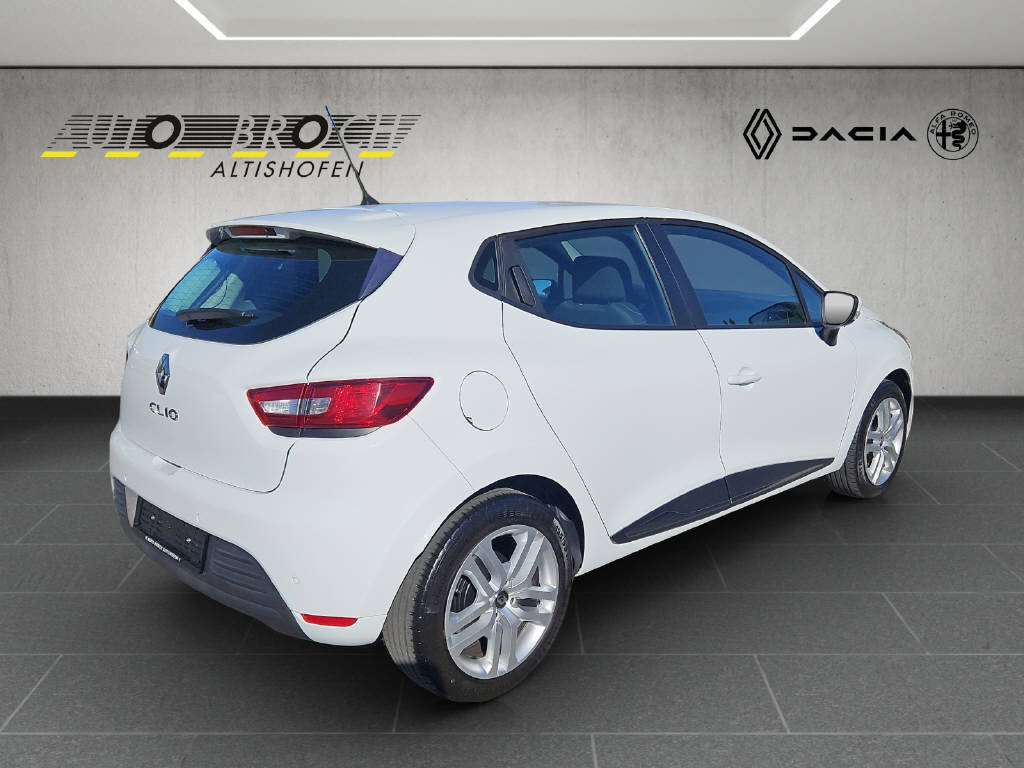 RENAULT Clio 0.9 TCe Zen S/S, Petrol, Second hand / Used, Manual - 4