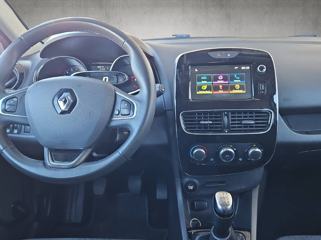 RENAULT Clio 0.9 TCe Zen S/S, Petrol, Second hand / Used, Manual - 7