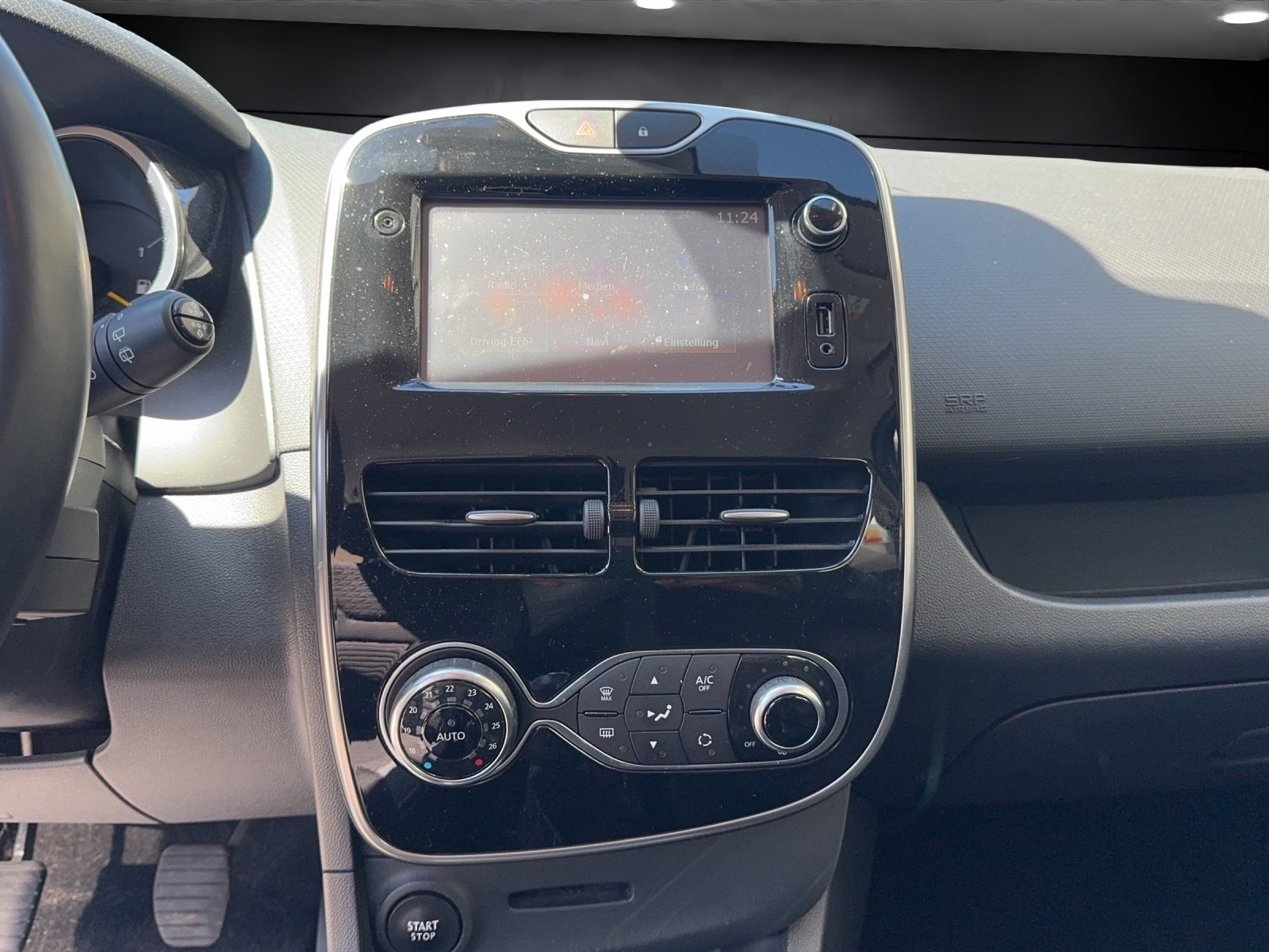RENAULT Clio 0.9 Limited, Benzina, Occasioni / Usate, Manuale - 7