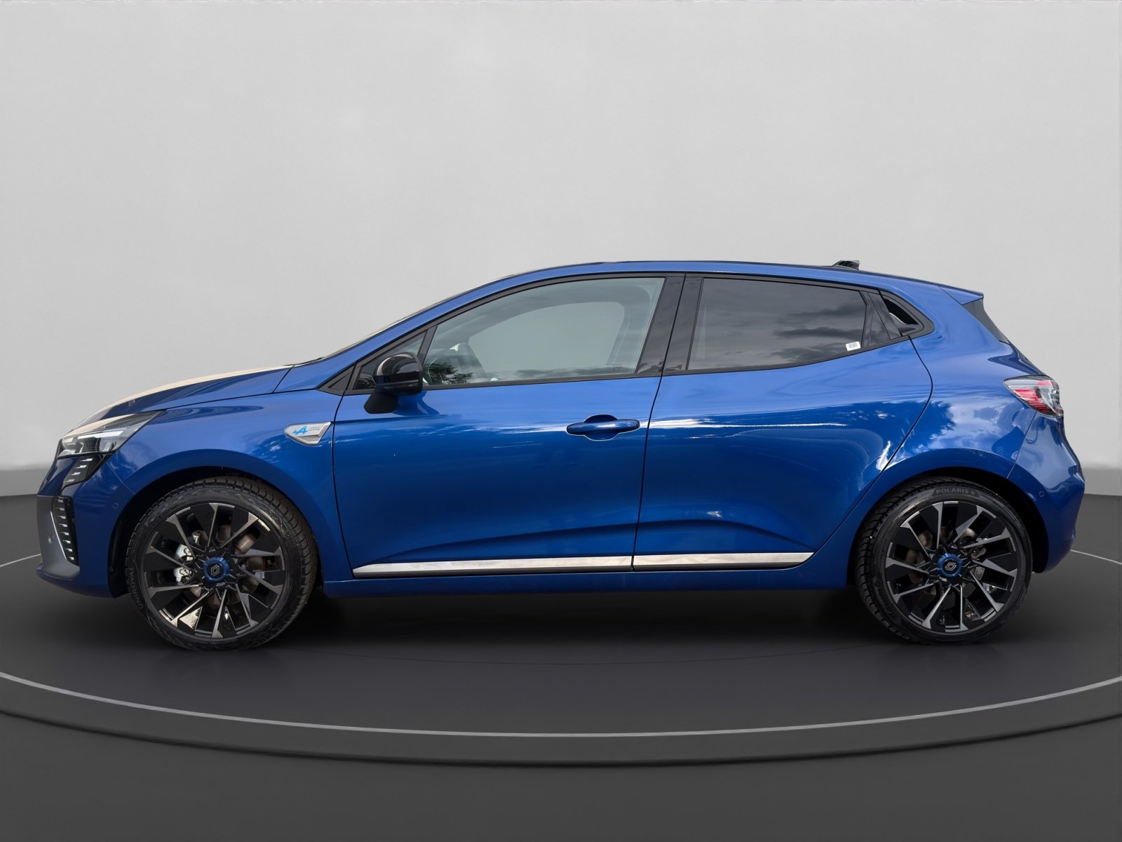 RENAULT Clio 1.6 E-Tech esprit Alpine, Full-Hybrid Petrol/Electric, Second hand / Used, Automatic - 3