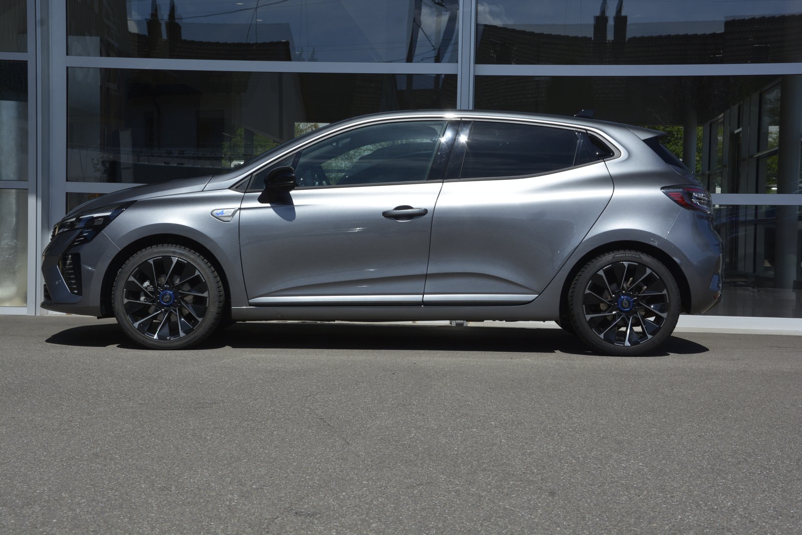 RENAULT Clio 1.6 E-Tech esprit Alpine, Hybride Integrale Benzina/Elettrica, Occasioni / Usate, Automatico - 3