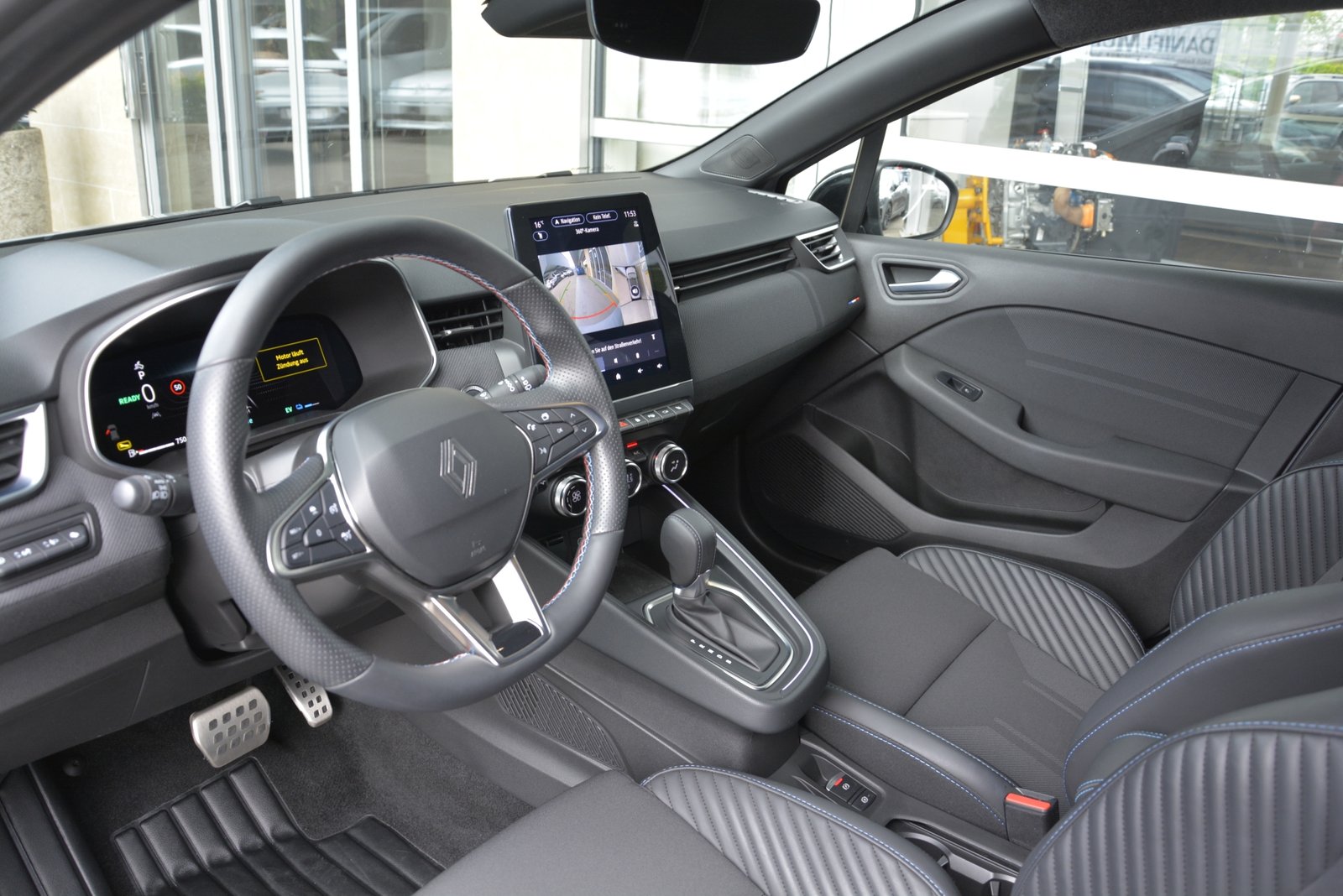 RENAULT Clio 1.6 E-Tech esprit Alpine, Hybride Intégral Essence/Électricité, Occasion / Utilisé, Automatique - 5