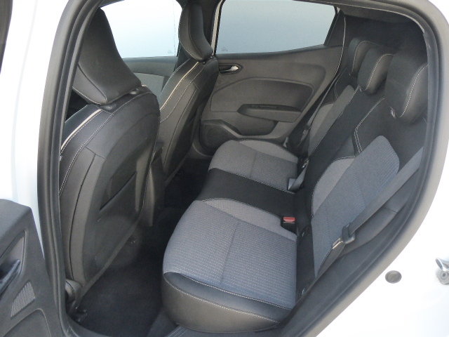 RENAULT Clio 1.0 TCe techno, Essence, Occasion / Utilisé, Manuelle - 6