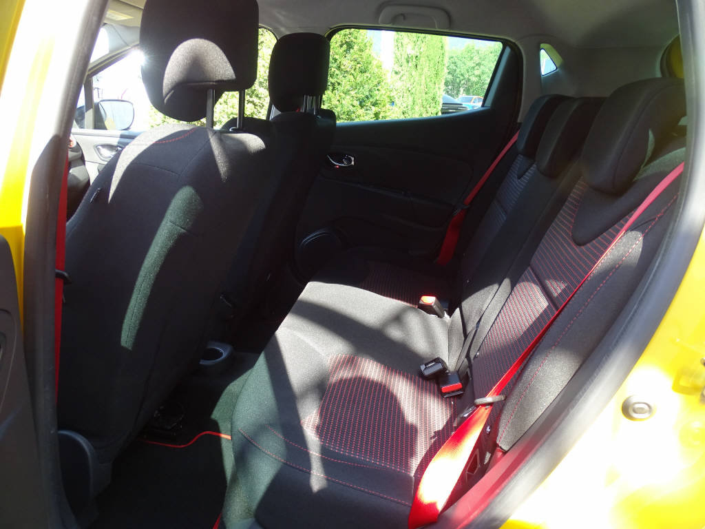 RENAULT Clio Sport 1.6 T 200 RS, Petrol, Second hand / Used, Automatic - 6