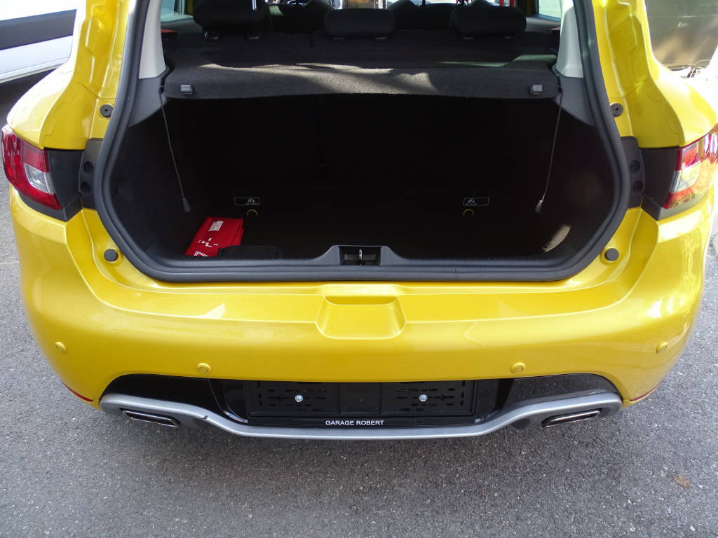 RENAULT Clio Sport 1.6 T 200 RS, Petrol, Second hand / Used, Automatic - 7