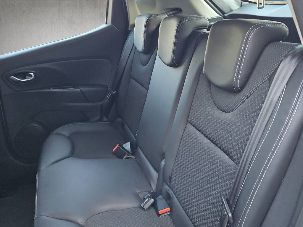 RENAULT Clio 0.9 TCe Intens S/S, Benzin, Occasion / Gebraucht, Handschaltung - 6