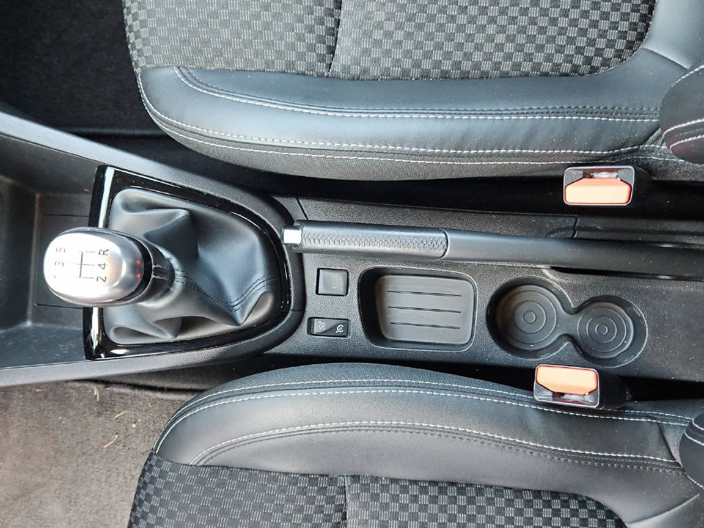 RENAULT Clio 0.9 TCe Intens S/S, Benzin, Occasion / Gebraucht, Handschaltung - 7