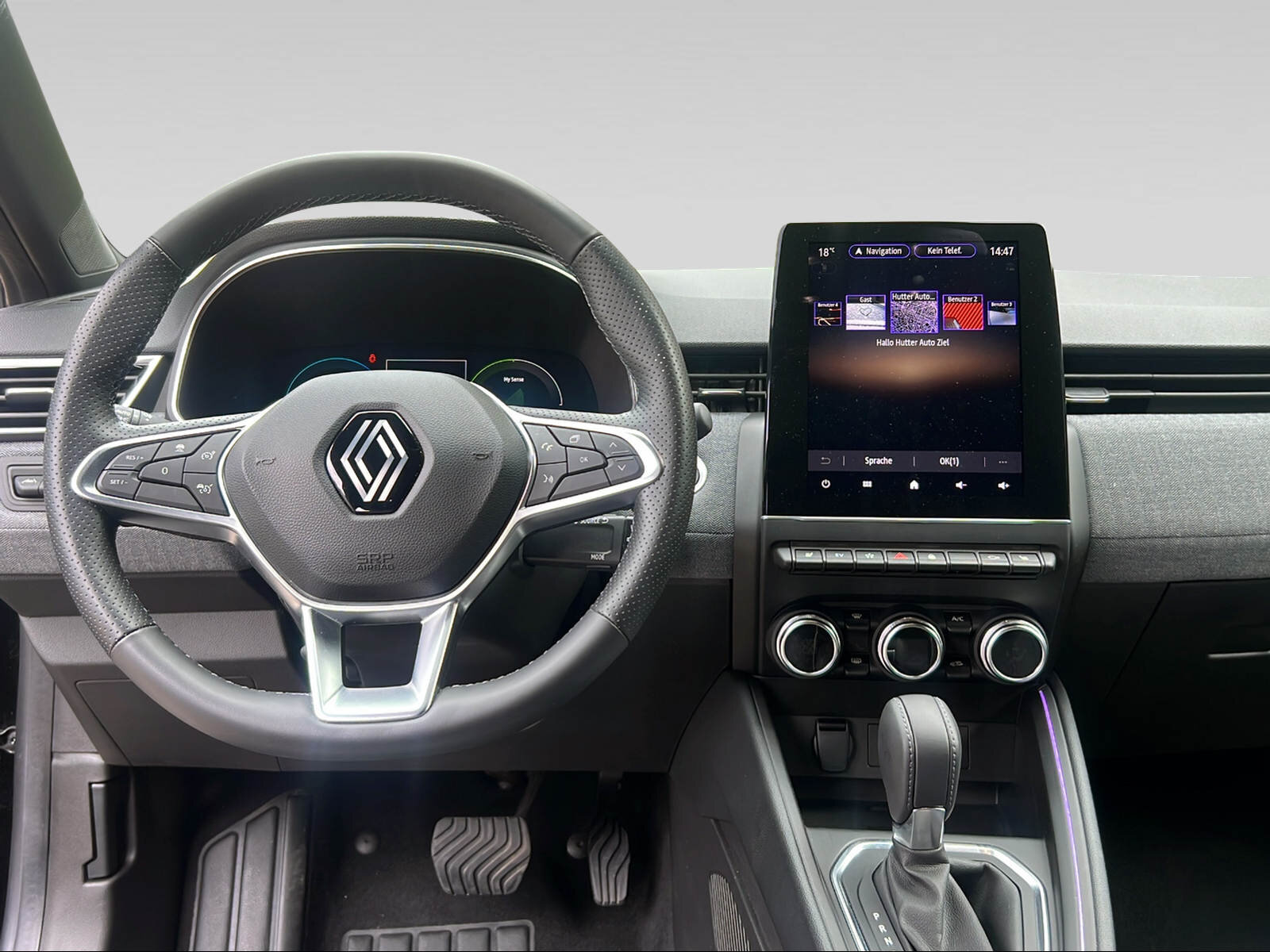 RENAULT CLIO techno E-TECH full hybrid 145, Full-Hybrid Petrol/Electric, Second hand / Used, Automatic - 5