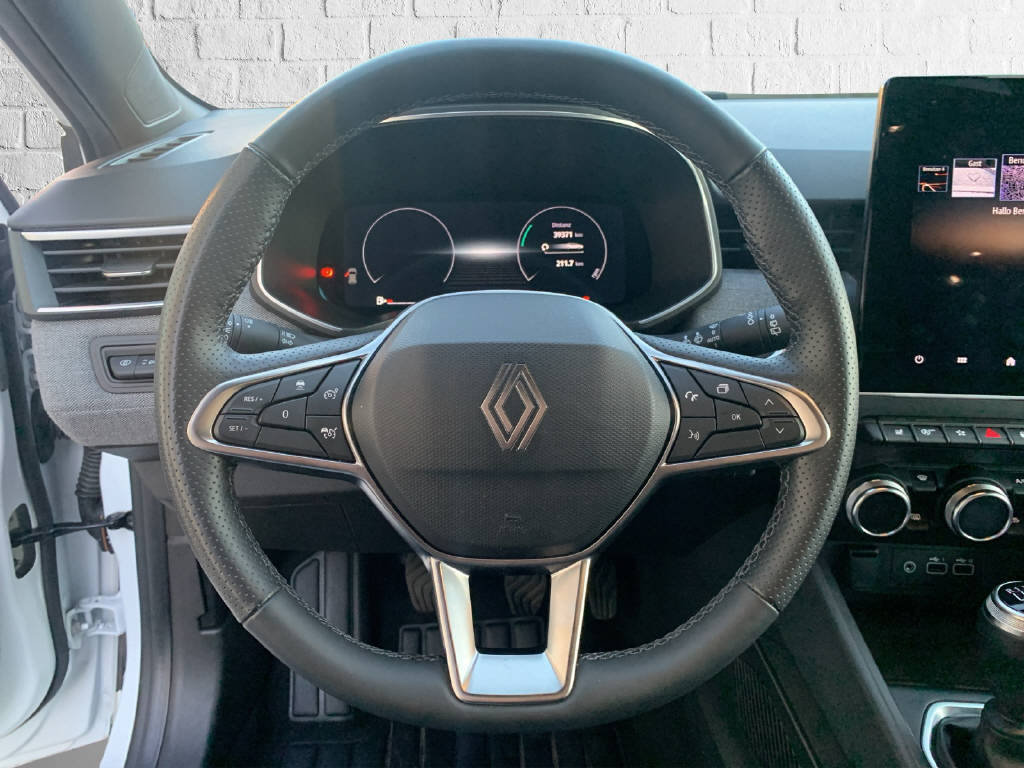 RENAULT Clio 1.0 TCe techno, Essence, Occasion / Utilisé, Manuelle - 7