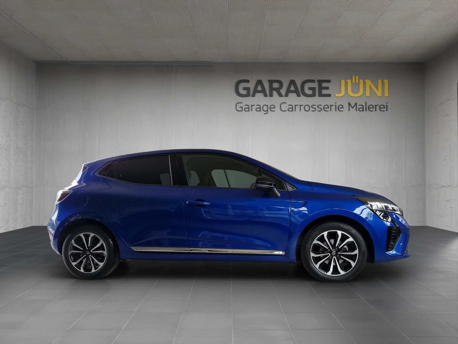 RENAULT Clio techno TCe 90 X-Tronic 1.0, Petrol, Second hand / Used, Automatic - 2