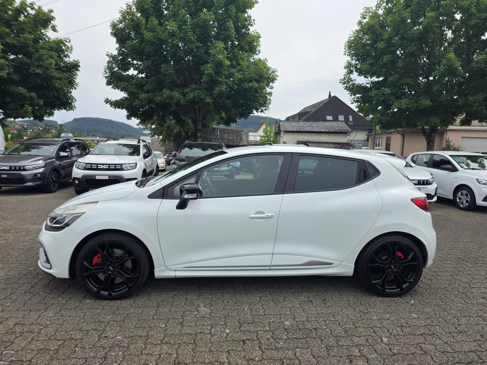 RENAULT Clio Sport 1.6T 16V RS, Benzin, Occasion / Gebraucht, Automatik - 2