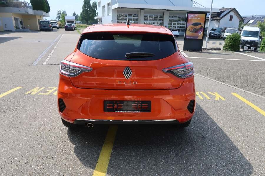 RENAULT Clio 1.0 TCe techno, Petrol, Second hand / Used, Manual - 4