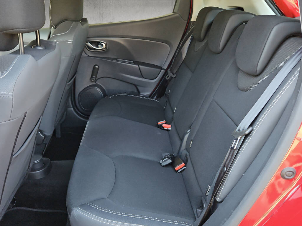 RENAULT Clio 0.9 TCe Zen S/S, Benzin, Occasion / Gebraucht, Handschaltung - 6