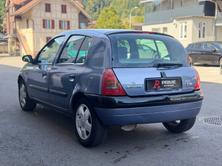 RENAULT CLIO, Petrol, Second hand / Used, Automatic - 4