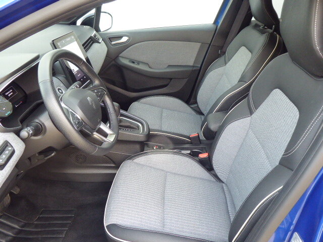 RENAULT Clio 1.0 TCe techno CVT, Benzin, Occasion / Gebraucht, Automatik - 7