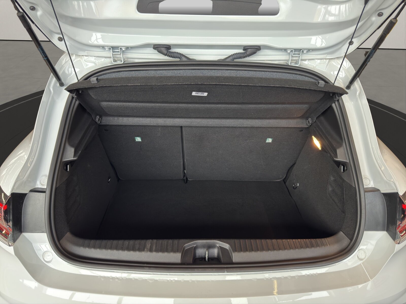 RENAULT Clio 1.6 E-Tech techno, Benzin, Occasion / Gebraucht, Automatik - 5