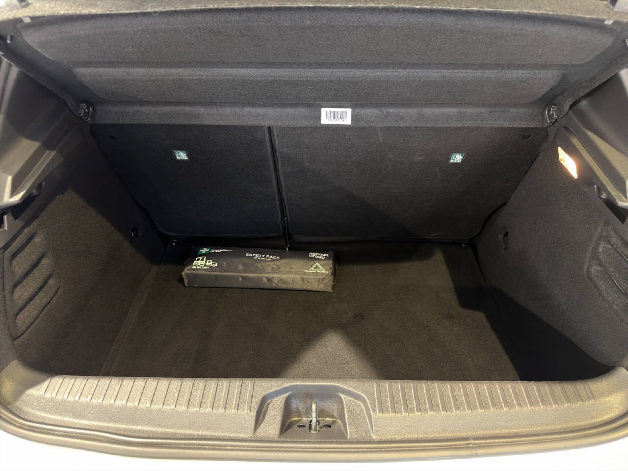 RENAULT Clio 1.0 TCe techno, Benzin, Occasion / Gebraucht, Handschaltung - 7