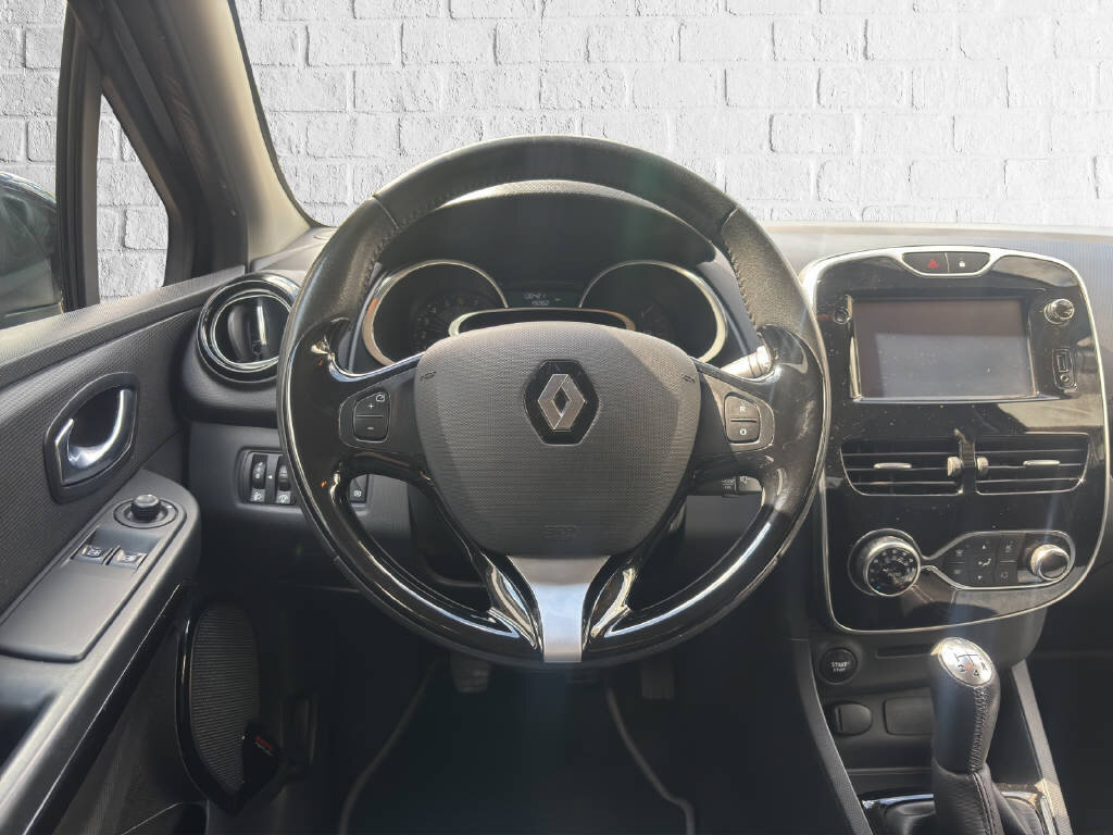 RENAULT Clio 0.9 TCe Swiss Edition S/S, Benzin, Occasion / Gebraucht, Handschaltung - 7