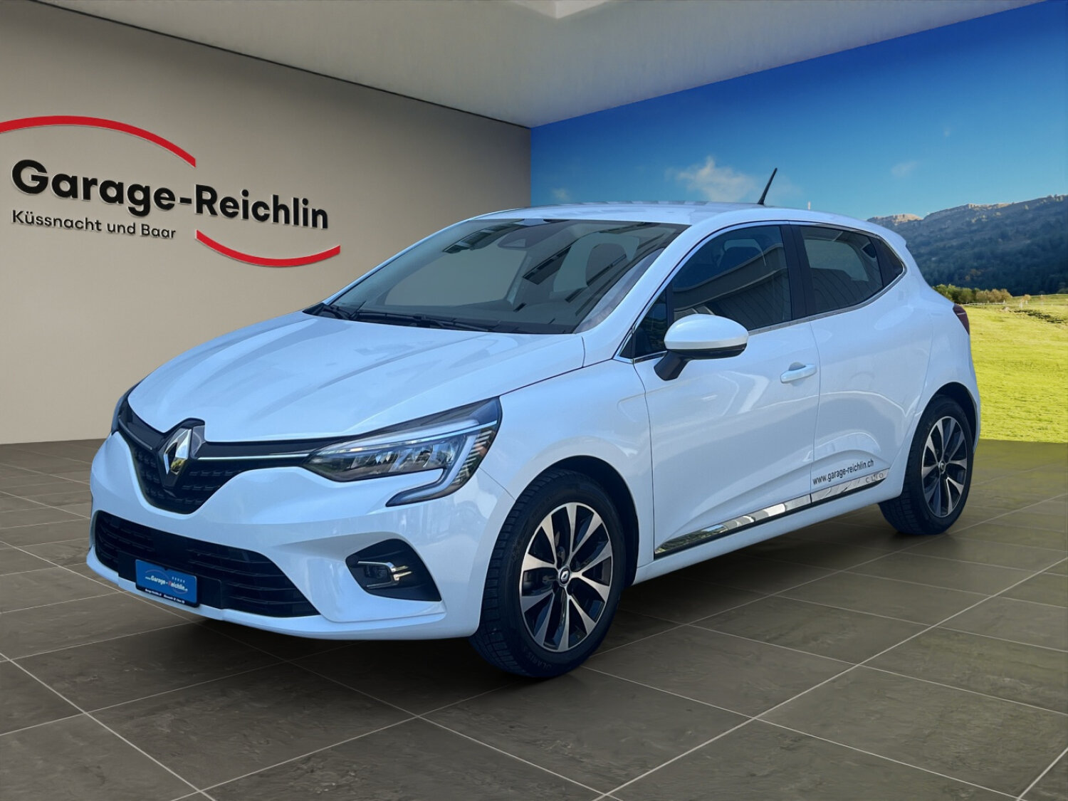 RENAULT Clio 1.0 TCe equilibre CVT