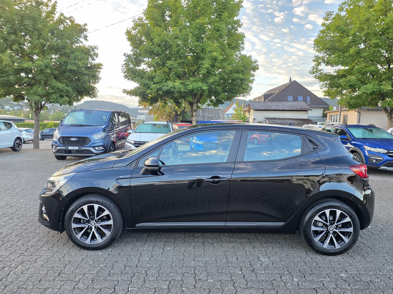 RENAULT Clio equilibre TCe 90, Essence, Occasion / Utilisé, Manuelle - 2