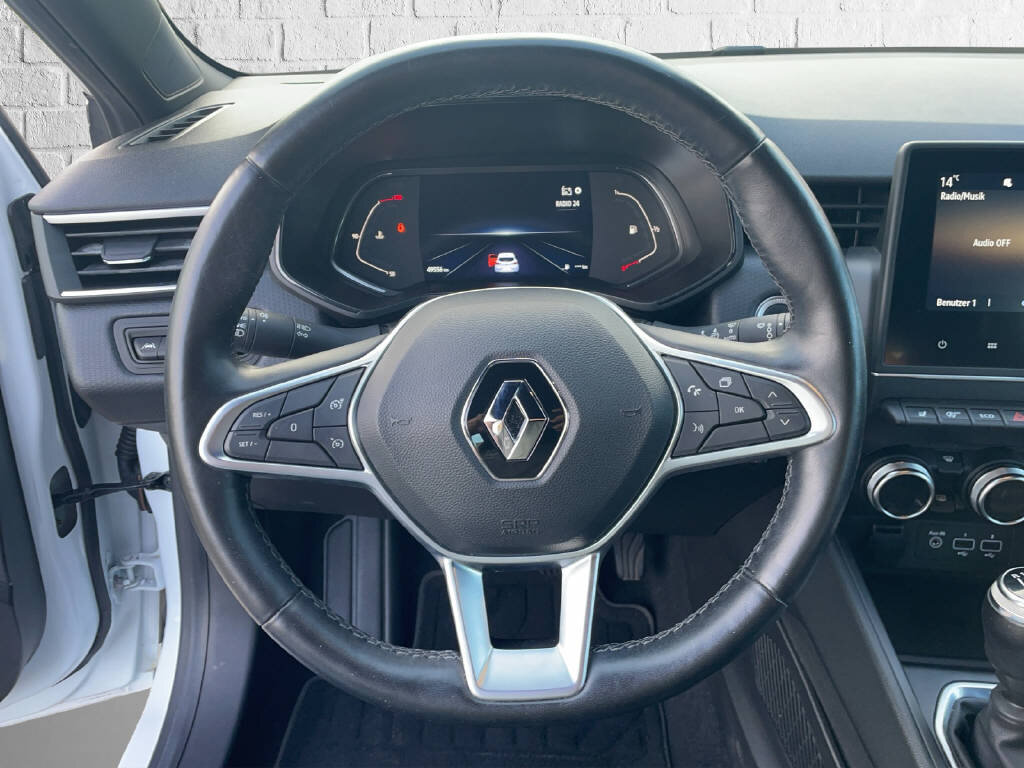 RENAULT Clio 1.3 TCe 140 Intens, Essence, Occasion / Utilisé, Manuelle - 7