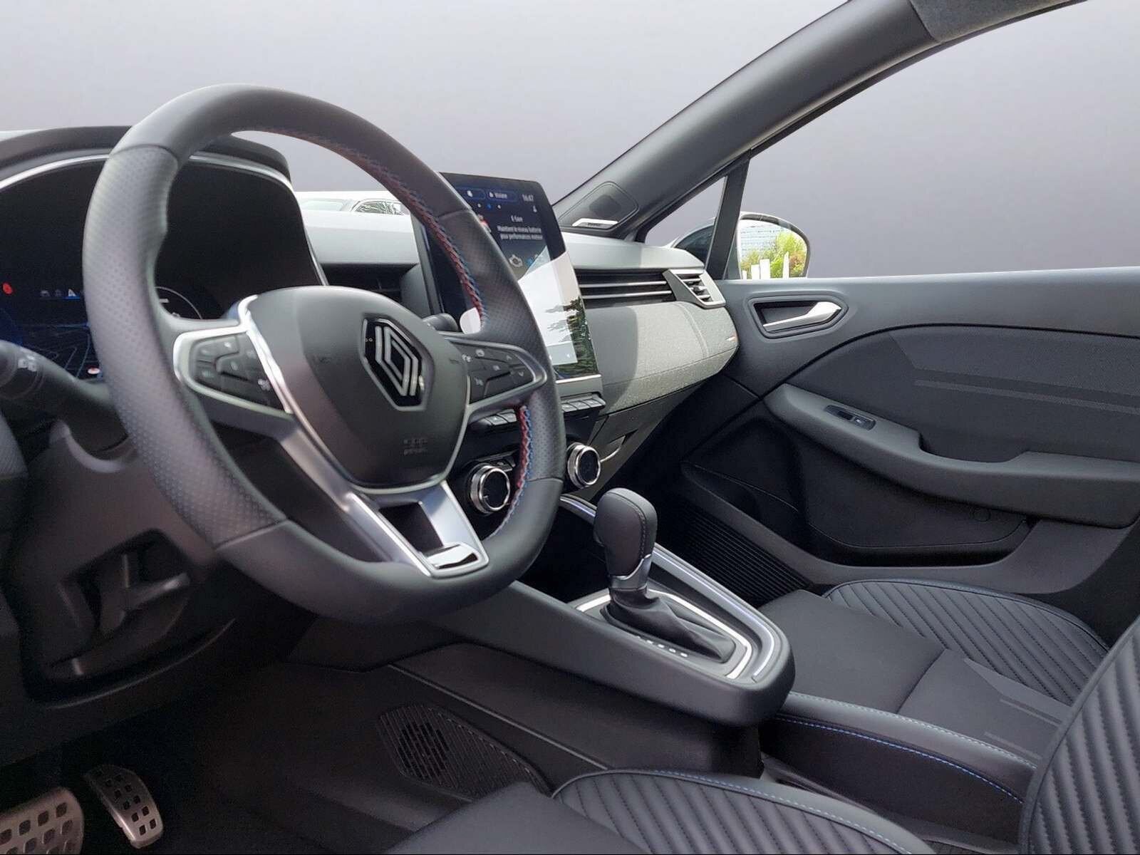 RENAULT Clio 1.6 E-Tech esprit Alpine, Hybride Intégral Essence/Électricité, Occasion / Utilisé, Automatique - 5