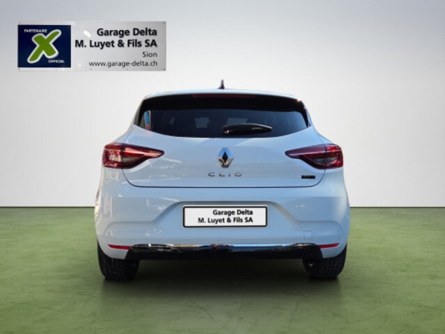 RENAULT Clio 1.6 E-Tech Techno, Essence, Occasion / Utilisé, Automatique - 4