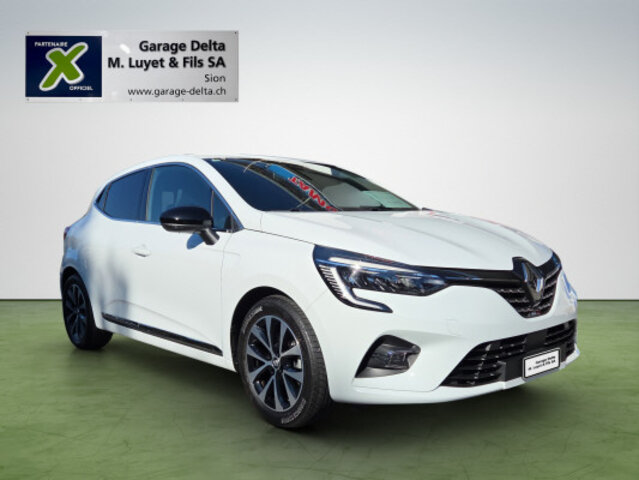 RENAULT Clio 1.6 E-Tech Techno, Essence, Occasion / Utilisé, Automatique - 5