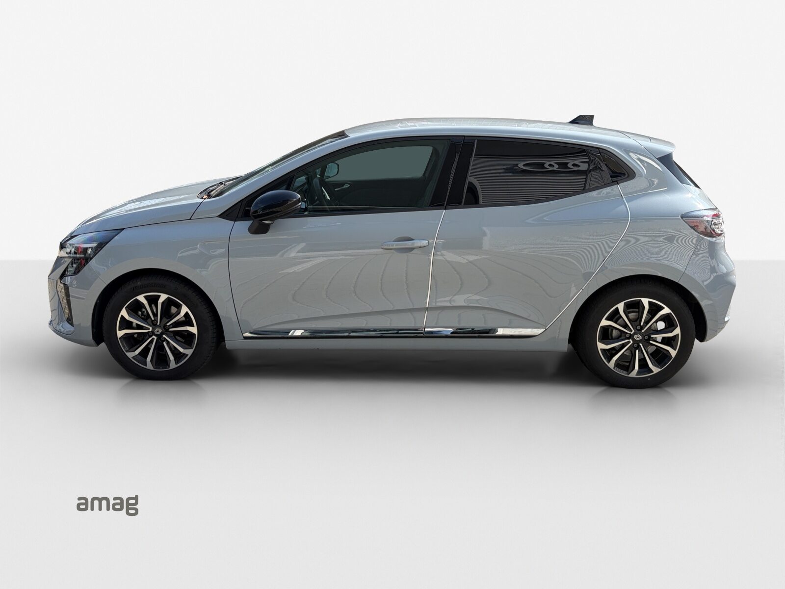 RENAULT Clio 1.6 E-Tech Techno, Benzin, Occasion / Gebraucht, Automatik - 2