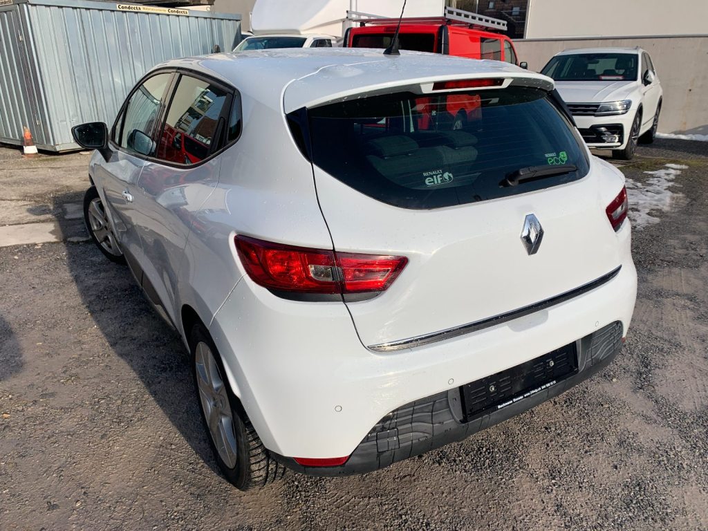 RENAULT CLIO 1.2 TCe 120 Swiss Edition, Essence, Occasion / Utilisé, Automatique - 6