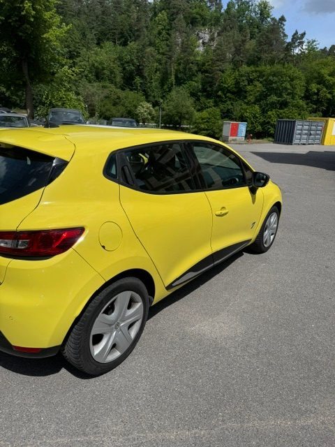 RENAULT CLIO 0.9 TCe Expression S/S, Benzin, Occasion / Gebraucht, Handschaltung - 4