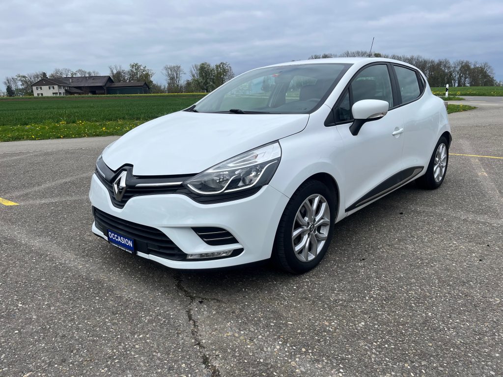 RENAULT CLIO 1.2 TCe 120 GT Line S/S, Petrol, Second hand / Used, Manual - 2