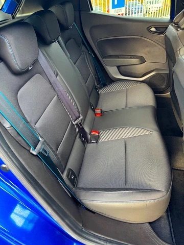 RENAULT CLIO 1.6 E-Tech esprit Alpine, Voll-Hybrid Benzin/Elektro, Occasion / Gebraucht, Automatik - 6