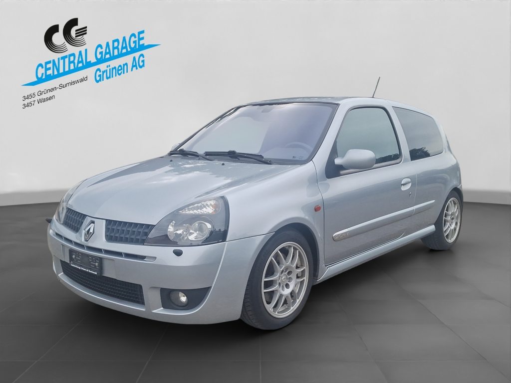RENAULT Clio 2.0 16V Sport