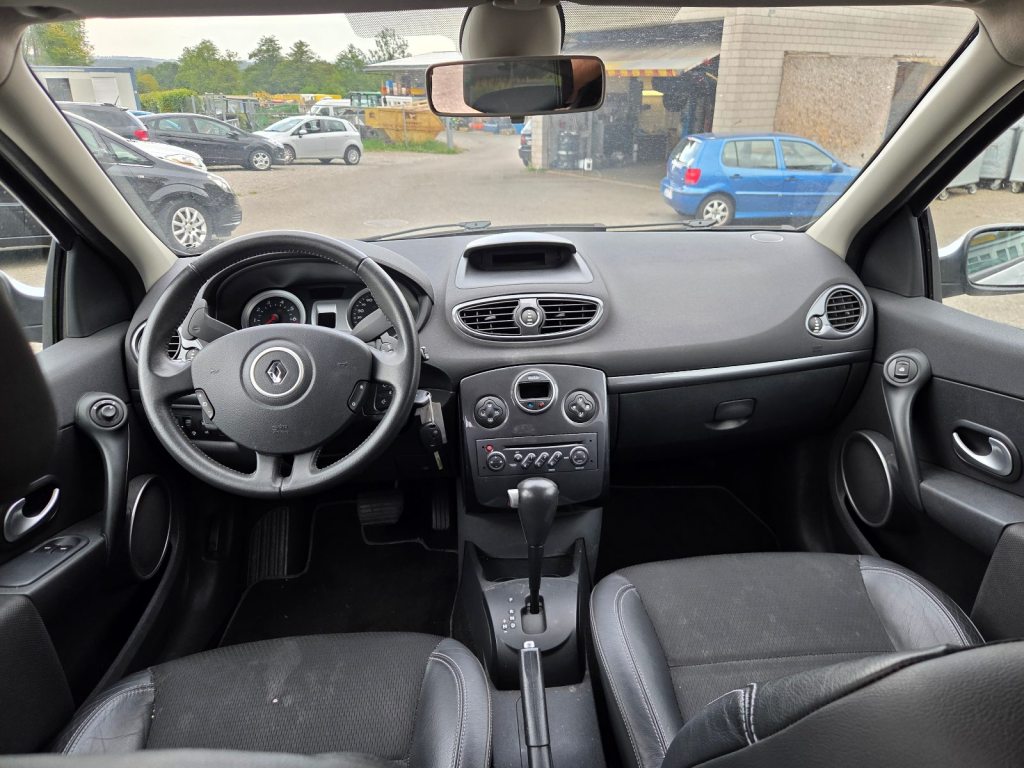 RENAULT CLIO 2.0 16V Exception, Petrol, Second hand / Used, Automatic - 7