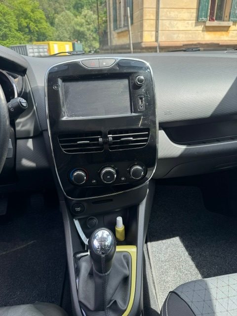 RENAULT CLIO 0.9 TCe Expression S/S, Benzin, Occasion / Gebraucht, Handschaltung - 7